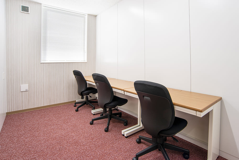 Office space for 4 person with window - TENSHO OFFICE Tamachi