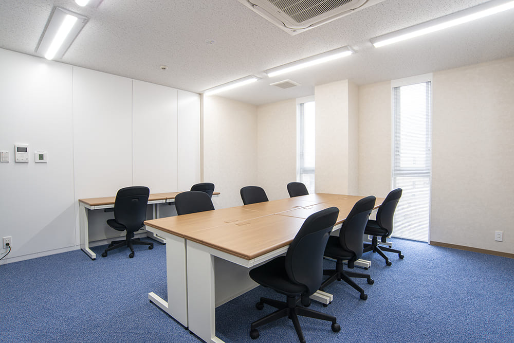 Office space for 8 person with window - TENSHO OFFICE Tamachi