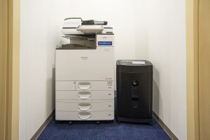 Color copier (color printer) / Shredder - TENSHO OFFICE
