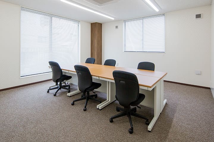 Office space for 15 person with window - TENSHO OFFICE Ochanomizu
