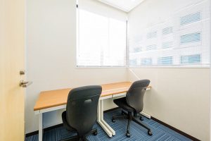 Office space for 1 to 2 person with window - TENSHO OFFICE Shimbashi Gochome