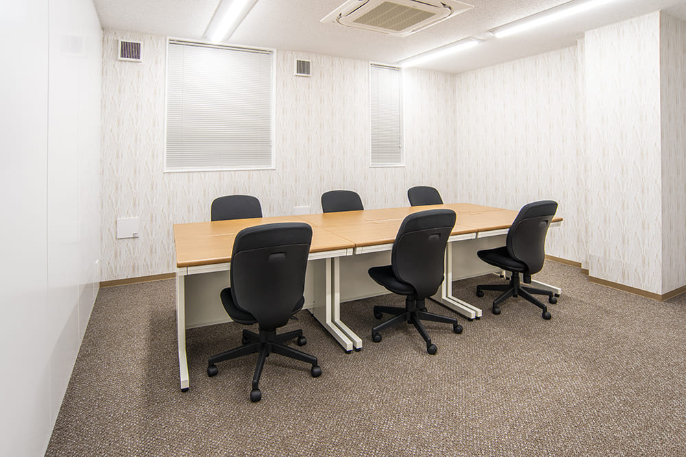Office space for 11 person with window - TENSHO OFFICE Tamachi