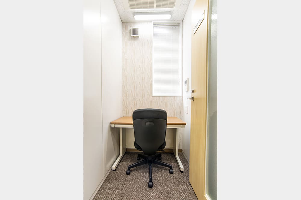 Office space for 1 person with window - TENSHO OFFICE Tamachi
