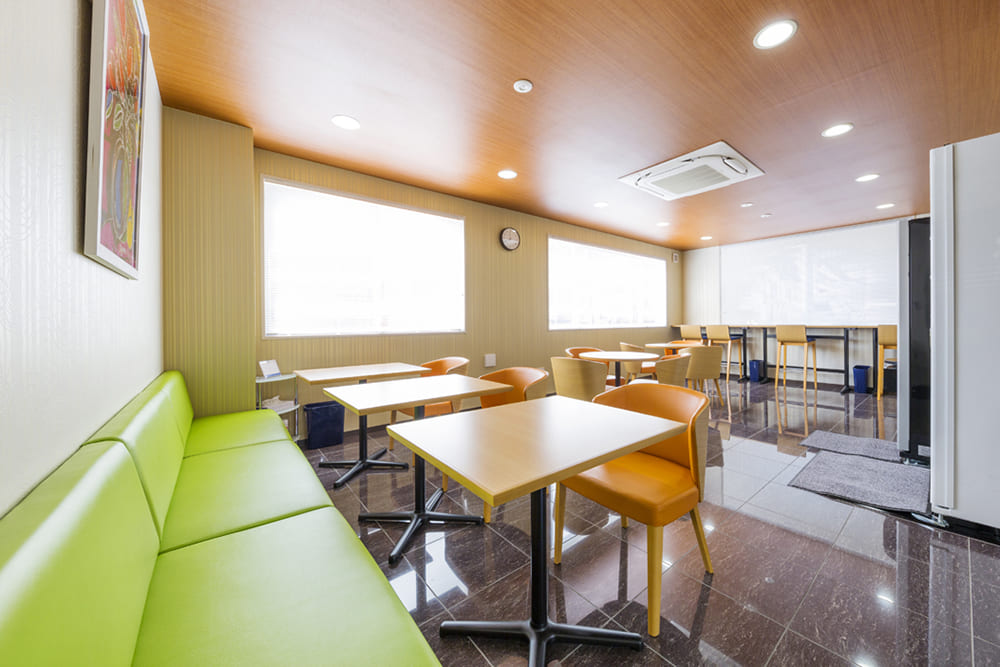 Free Lounge - TENSHO OFFICE Yoyogi ANNEX