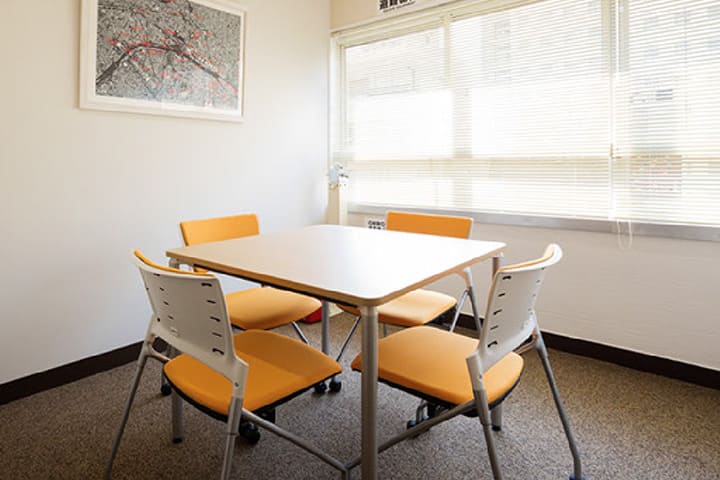 Free Meeting room 6F - TENSHO OFFICE Shimbashi Akarenga Street ANNEX