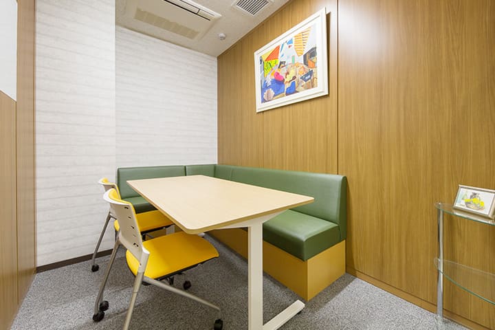 Free Meeting room B - TENSHO OFFICE Shimbashi Akarenga Street