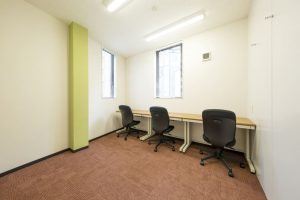 Office space for 4 person with window - TENSHO OFFICE Ikebukuro Nishiguchi ANNEX