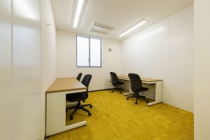 Office space for 4 to 6 person with window - TENSHO OFFICE Ikebukuro Nishiguchi ANNEX