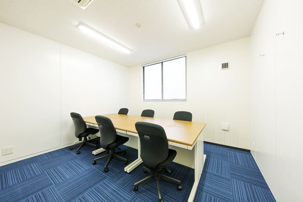 Office space for 6 to 8 person with window - TENSHO OFFICE Ikebukuro Nishiguchi ANNEX