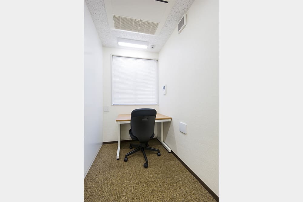 Office space for 1 person with window - TENSHO OFFICE Nihombashi Ningyocho