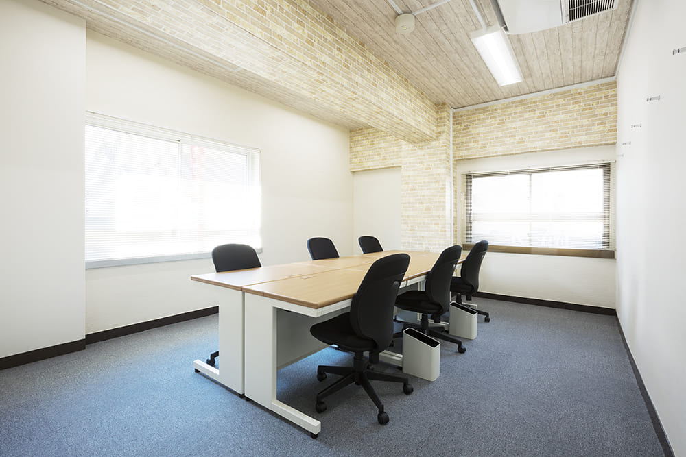 Office space for 6 to 10 person with window - TENSHO OFFICE Shimbashi Akarenga Street ANNEX
