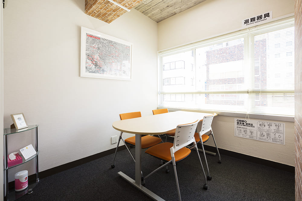 Free Meeting room 5F - TENSHO OFFICE Shimbashi Akarenga Street ANNEX