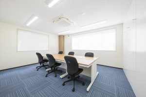 Office space for 11 person with window - TENSHO OFFICE