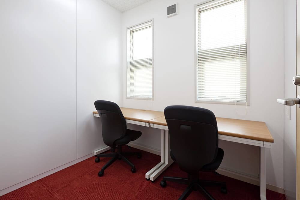 Office space for 2 person with window - TENSHO OFFICE Ikebukuro Nishiguchi