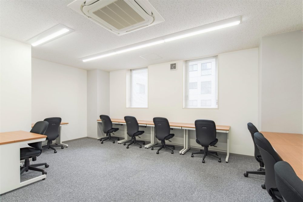 Office space for 10 to 12 person with window - TENSHO OFFICE Nihombashi
