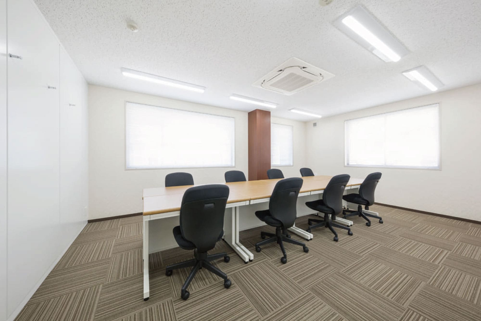 Office space for 14 person with window - TENSHO OFFICE Yoyogi ANNEX