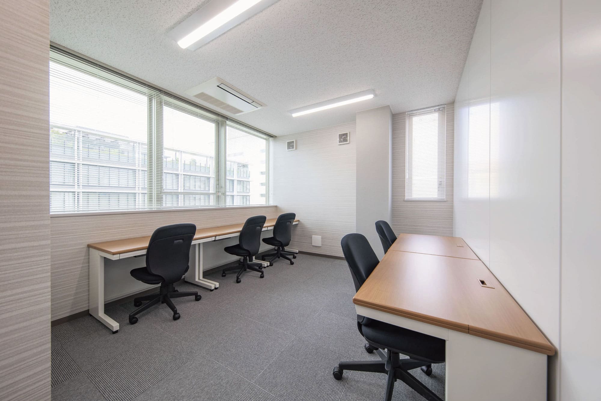 Office space for6 to 8 person with window - TENSHO OFFICE Ueno Suehirocho