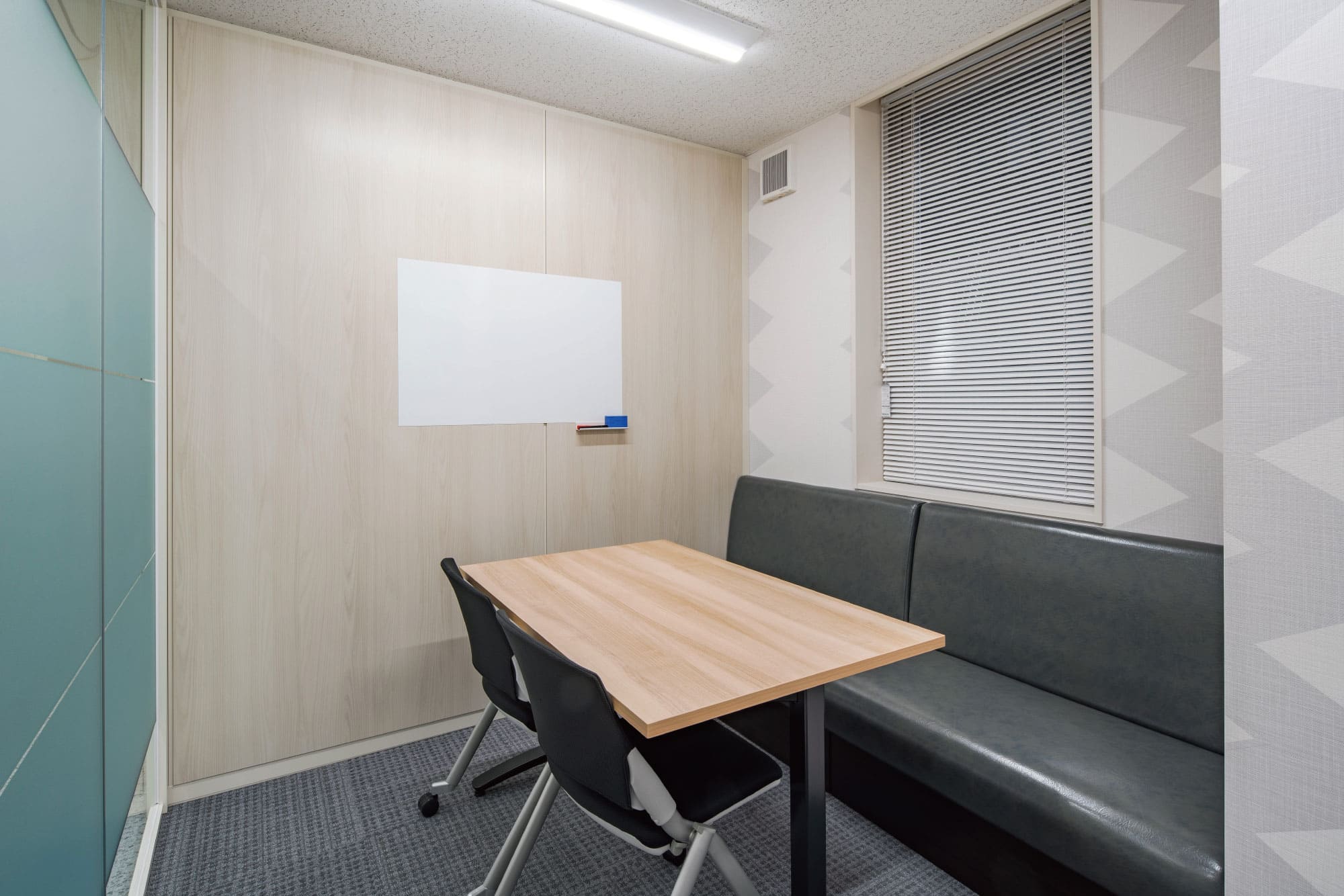Free Meeting roomA - TENSHO OFFICE Nihombashi