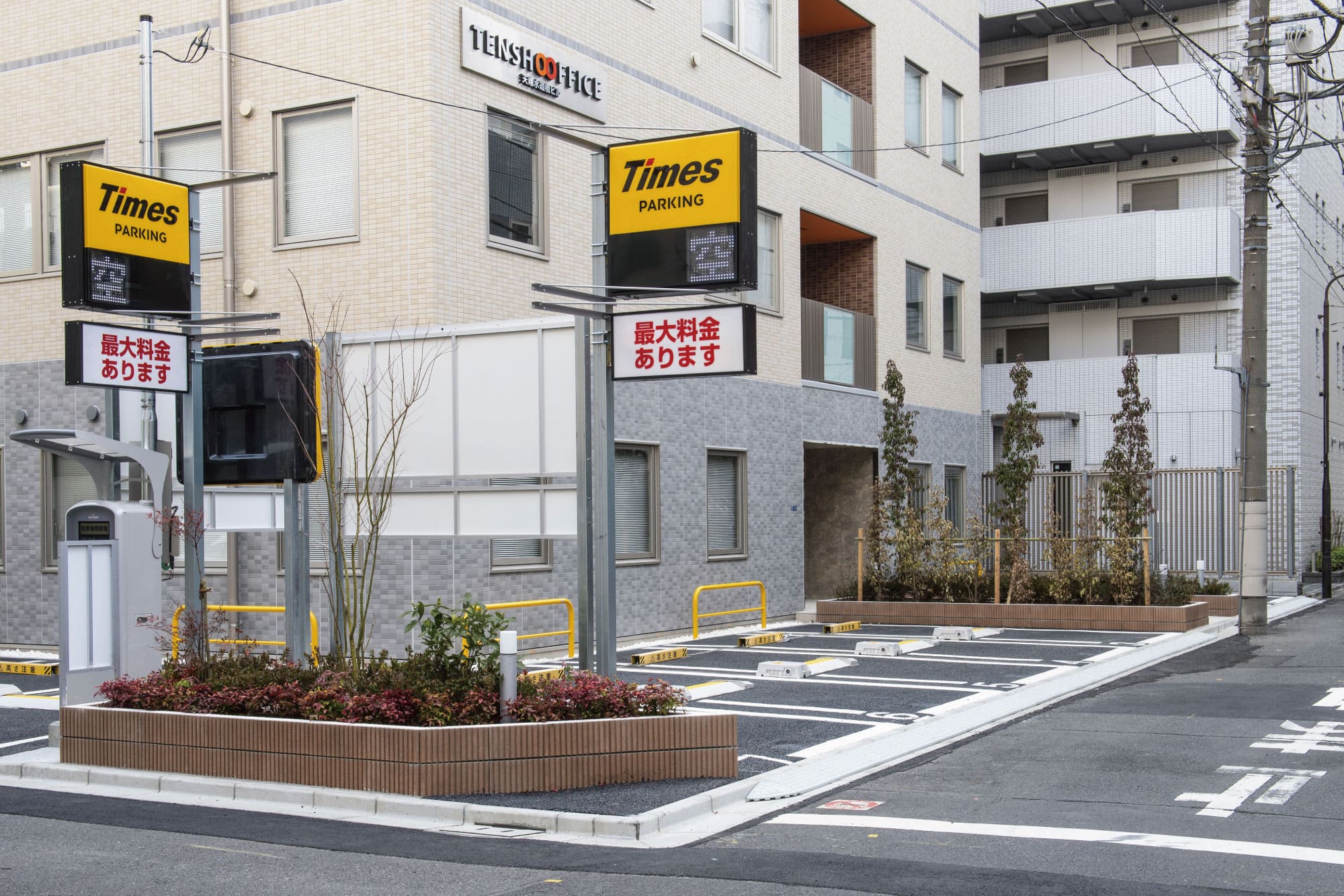 Parking lot - TENSHO OFFICE Suidobashi
