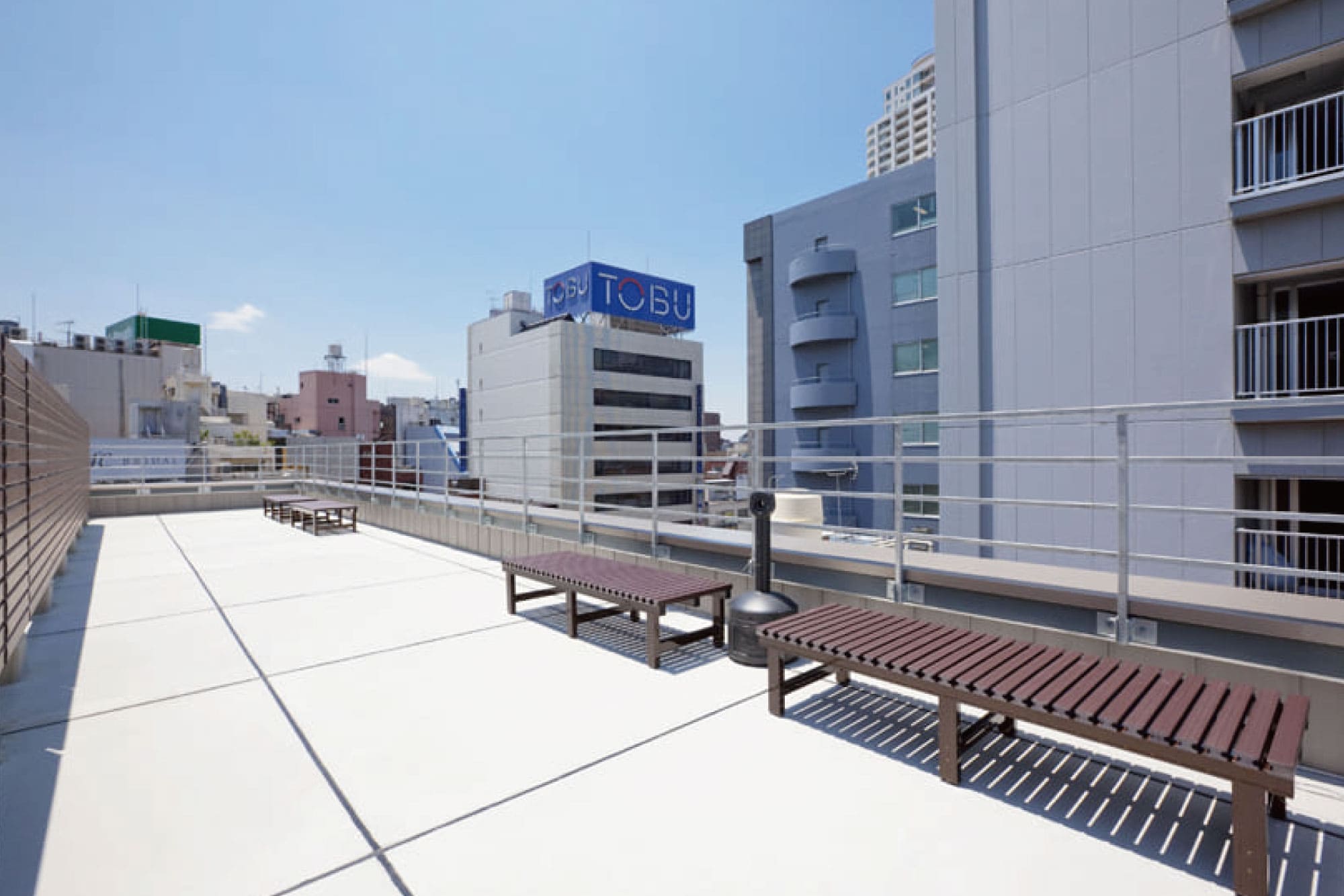 Roof - TENSHO OFFICE Ikebukuro Nishiguchi