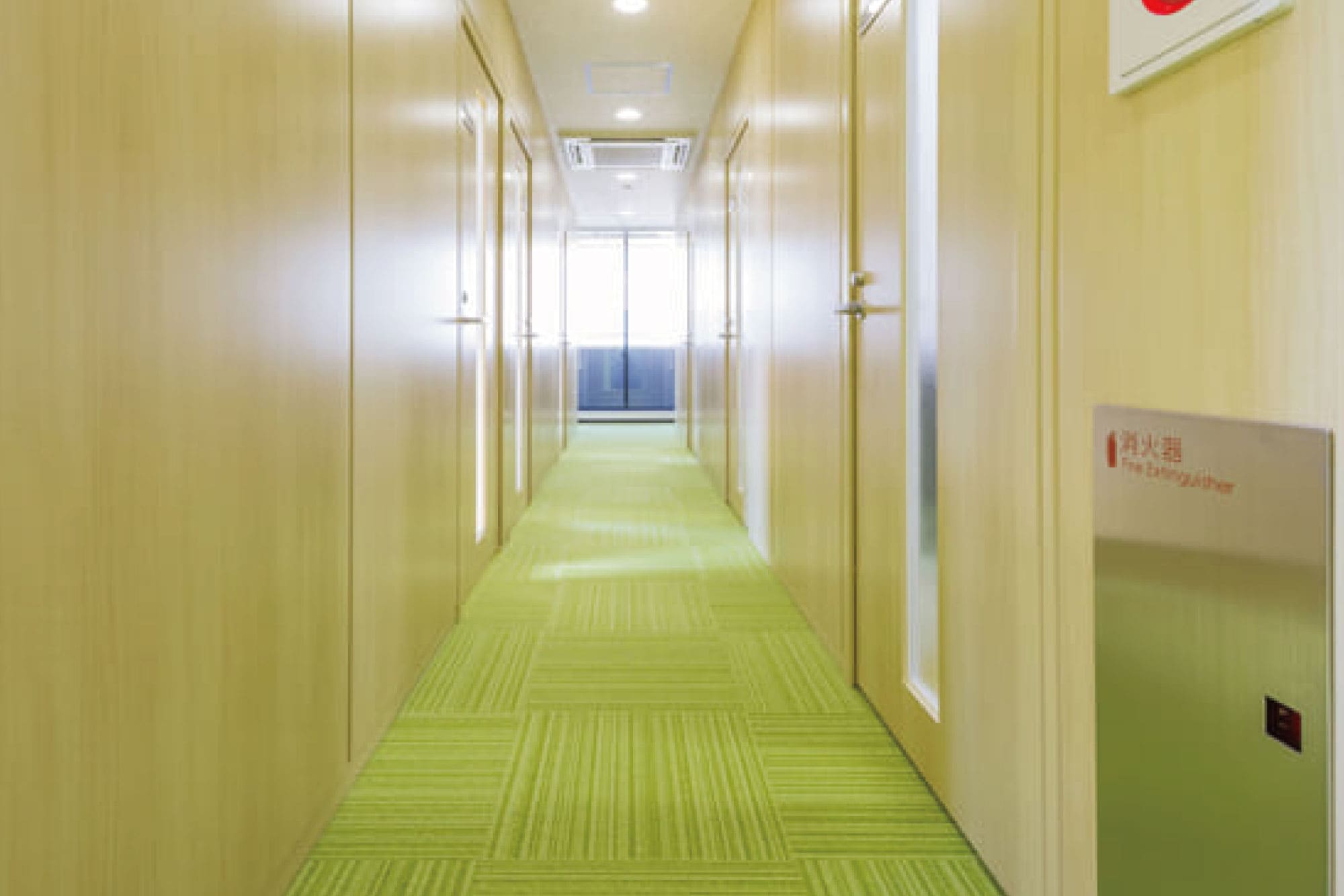 8th floor corridor - TENSHO OFFICE Shimbashi Gochome