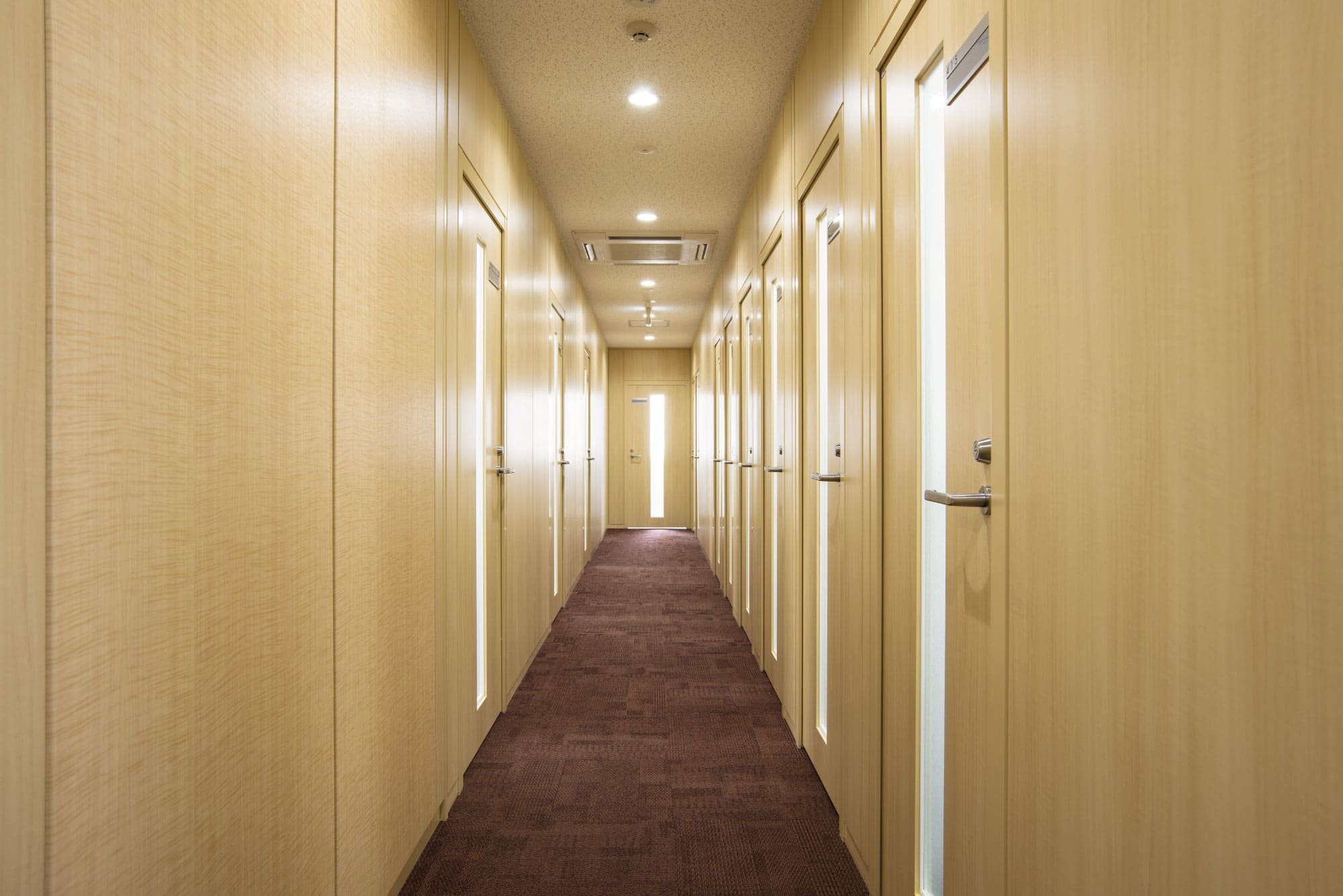 9th floor corridor - TENSHO OFFICE Akasaka ANNEX