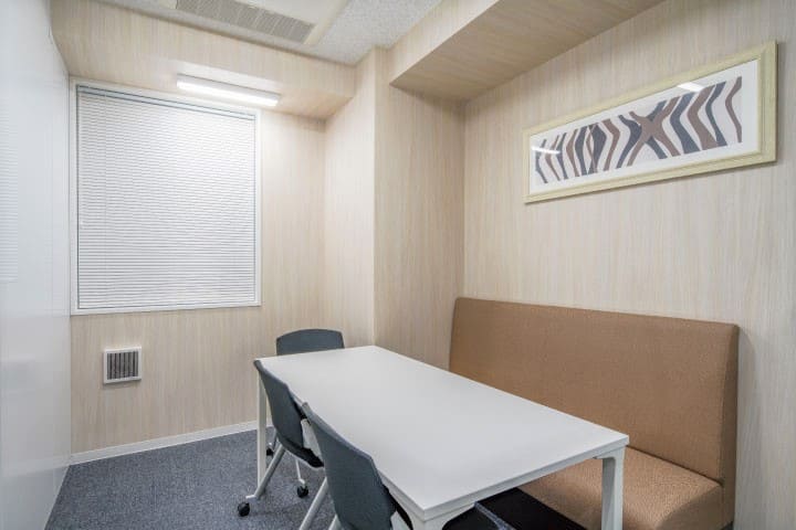 Free Meeting room - TENSHO OFFICE shinjuku-sanchome