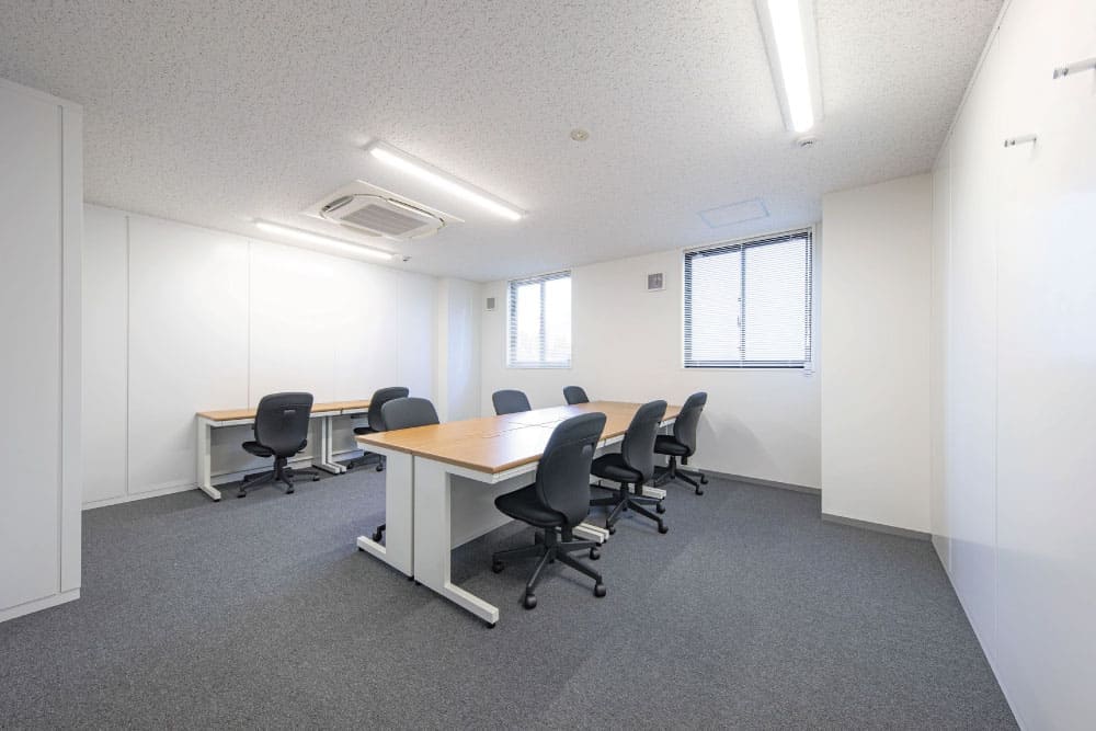 Office space for 10 to 12 person with window - TENSHO OFFICE Azabujuban