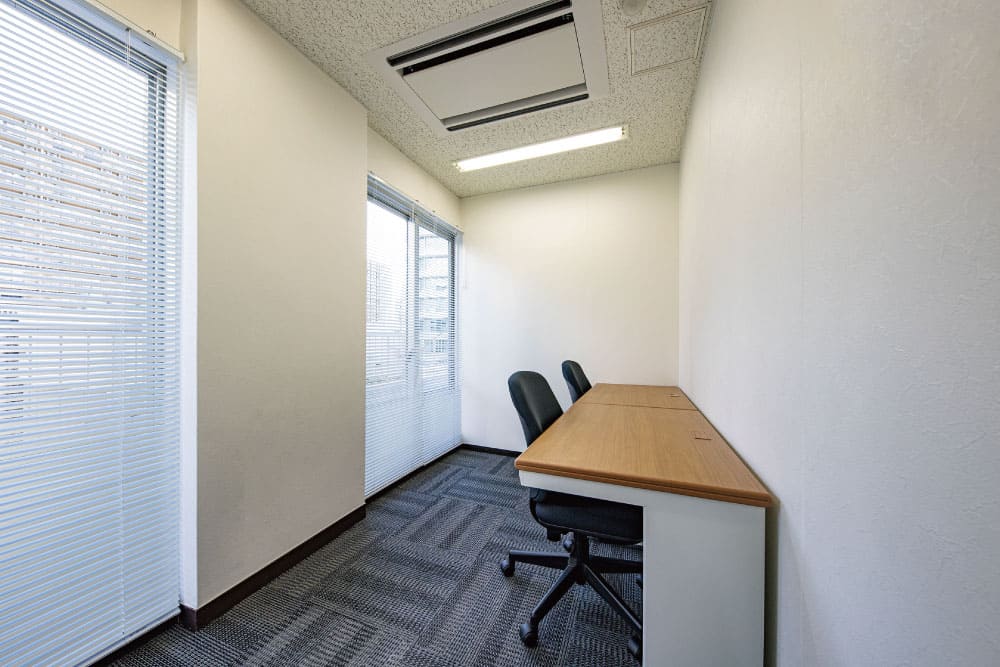Office space for 2 to 3 people with window - TENSHO OFFICE Minami-aoyama