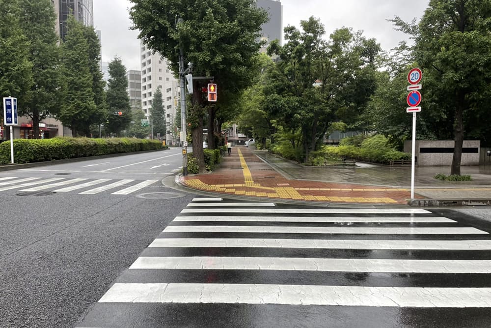 Surugadai Crossing