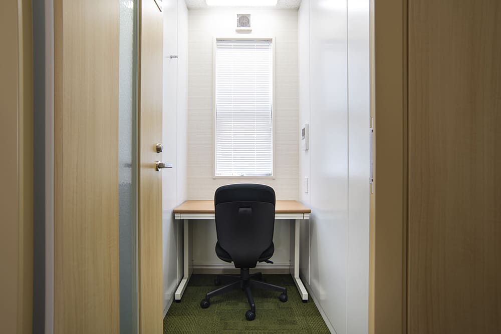 Office space for 1 person with window - TENSHO OFFICE Akasaka ANNEX