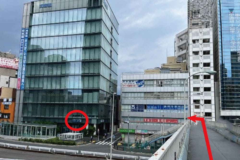 Shin-Toshin Pedestrian Bridge1