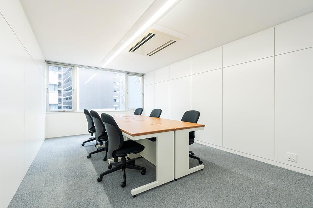 Office space for 6 to 8 people with window - TENSHO OFFICE Higobashi