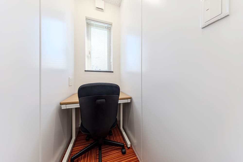 Office space for 1 person with window - TENSHO OFFICE Shinjuku Shin-Okubo