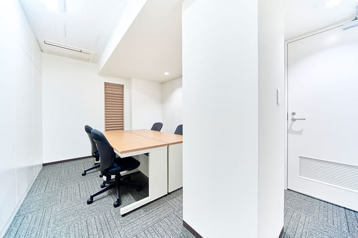 Office space for 4 to 6 people - TENSHO OFFICE Yodoyabashi