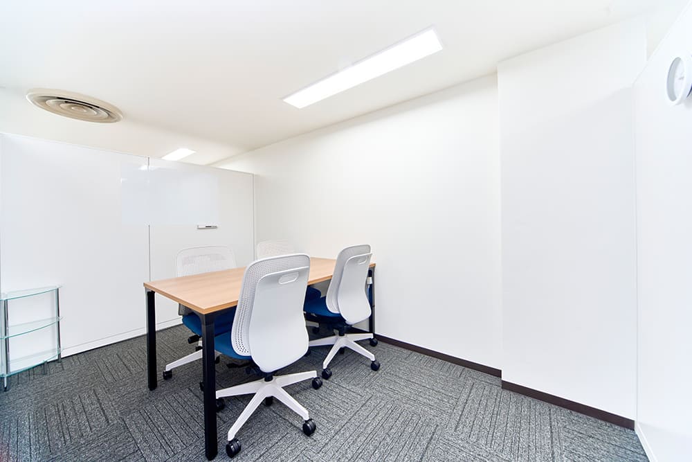 Free Meeting Room B - TENSHO OFFICE Yodoyabashi