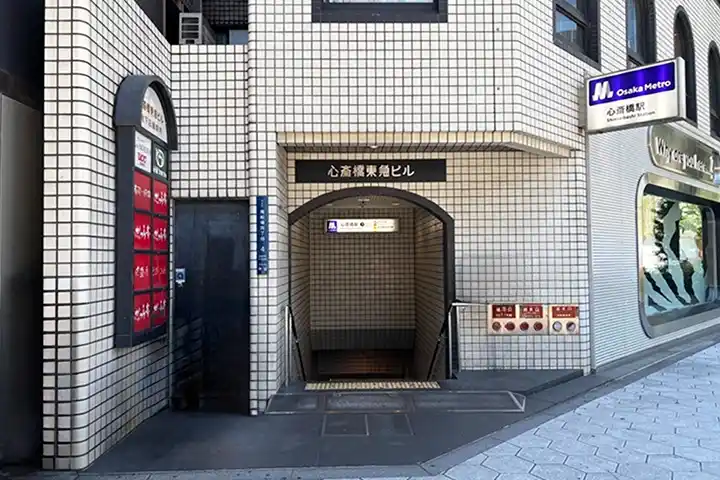 Shinsaibashi Station, Exit 3