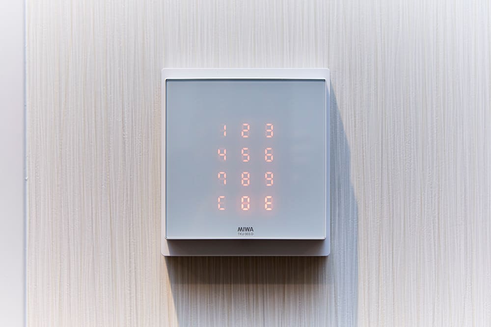 Security door panel - TENSHO OFFICE Sakaisuji-Hommachi