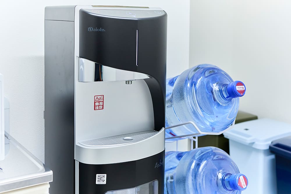 Water dispenser - TENSHO OFFICE Sakaisuji-Hommachi
