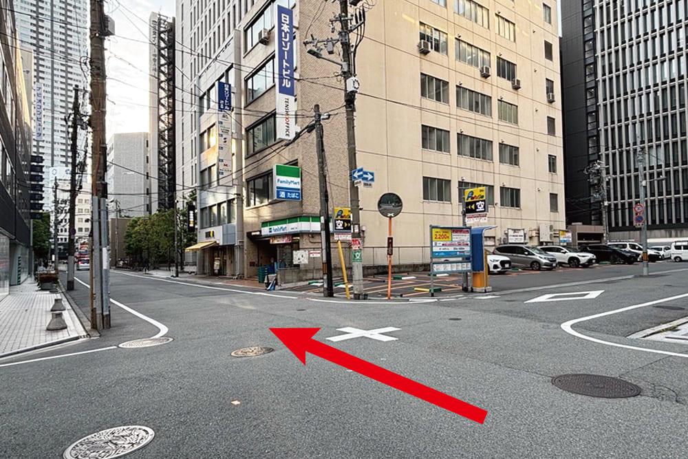 Koreibashi 4-chome intersection.