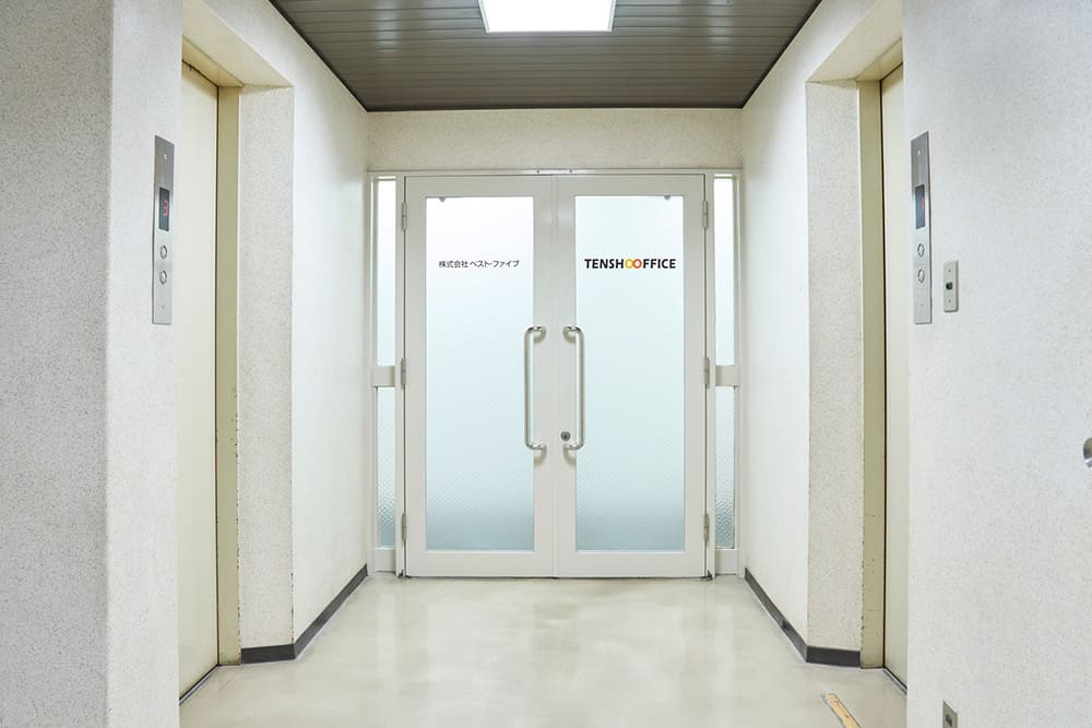 3rd floor Elevator hall - TENSHO OFFICE Shinsaibashi