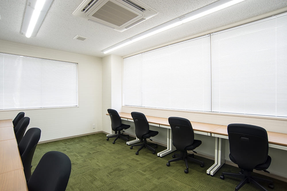 10～12名用窓付き完全個室オフィスー天翔オフィス赤坂ANNEX