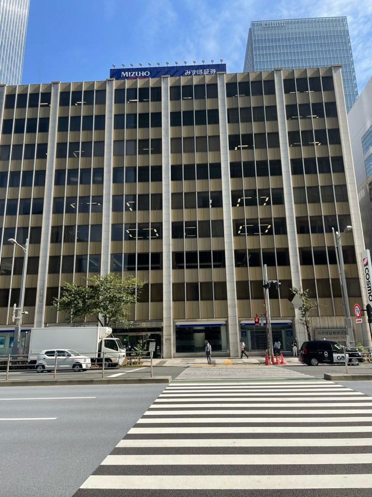 みずほ証券