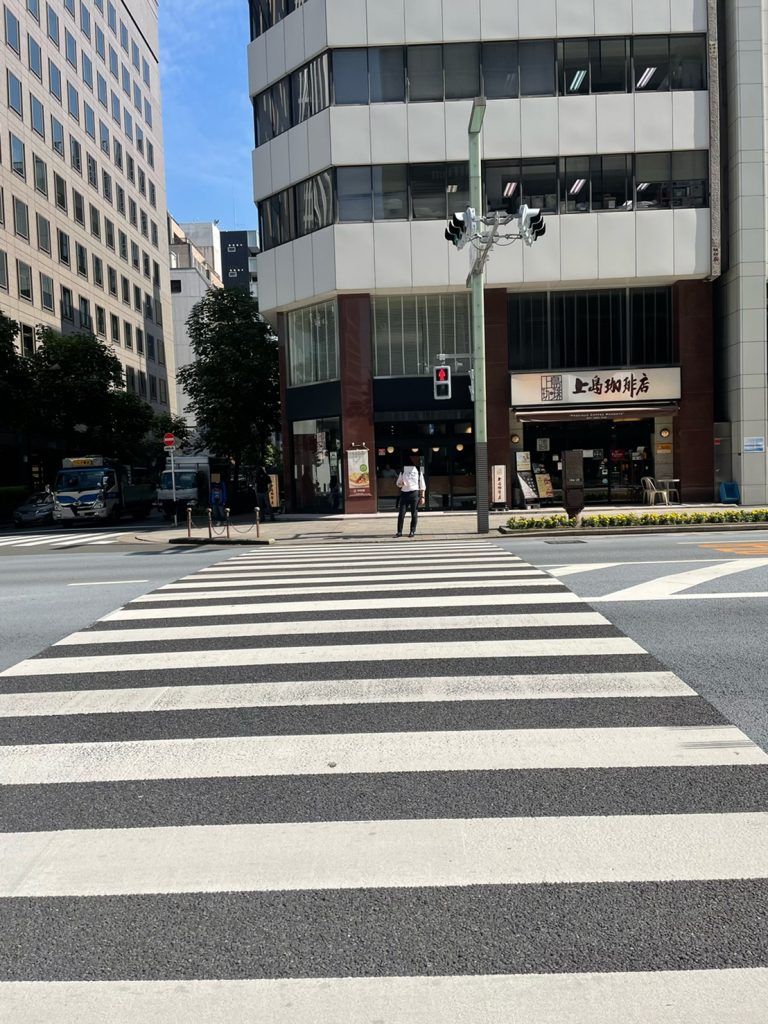 上島珈琲前の横断歩道