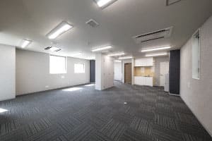 20-30名用窓付き完全個室オフィスー天翔オフィス東新宿