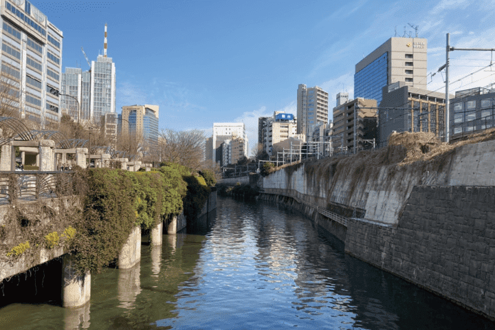 水道橋からの神田川の景色