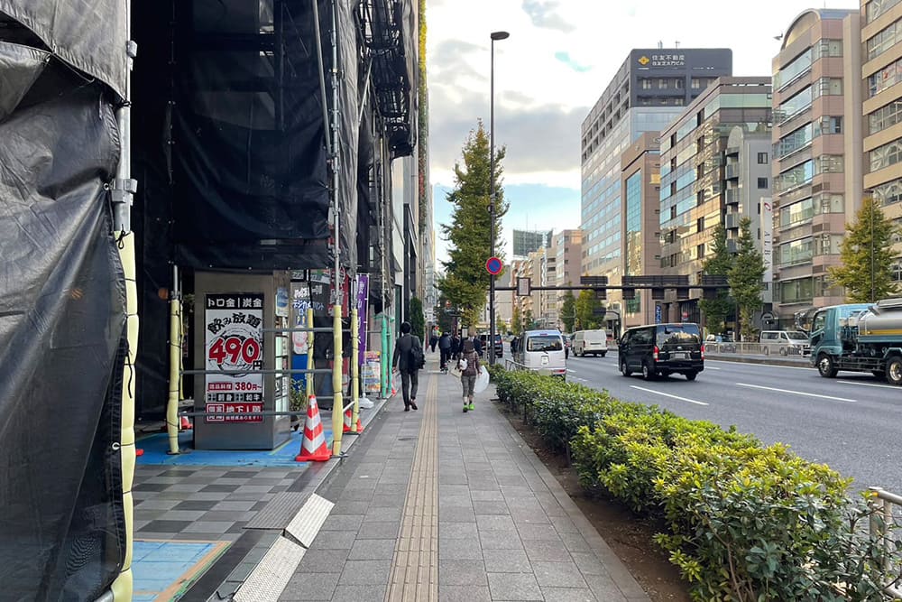 第一京浜の歩道