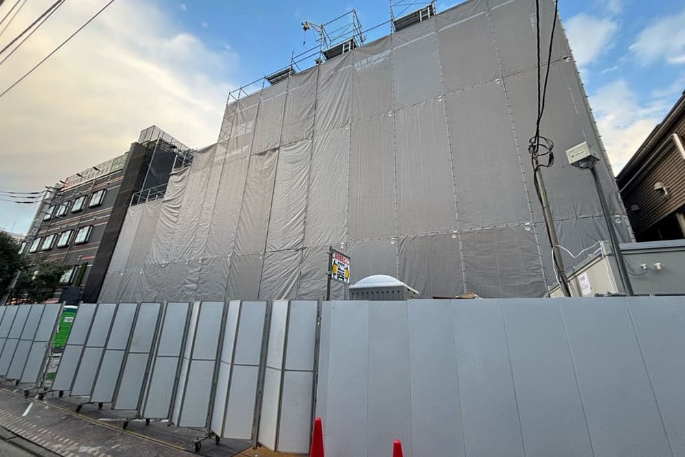 天翔オフィス新宿新大久保、工事中外観